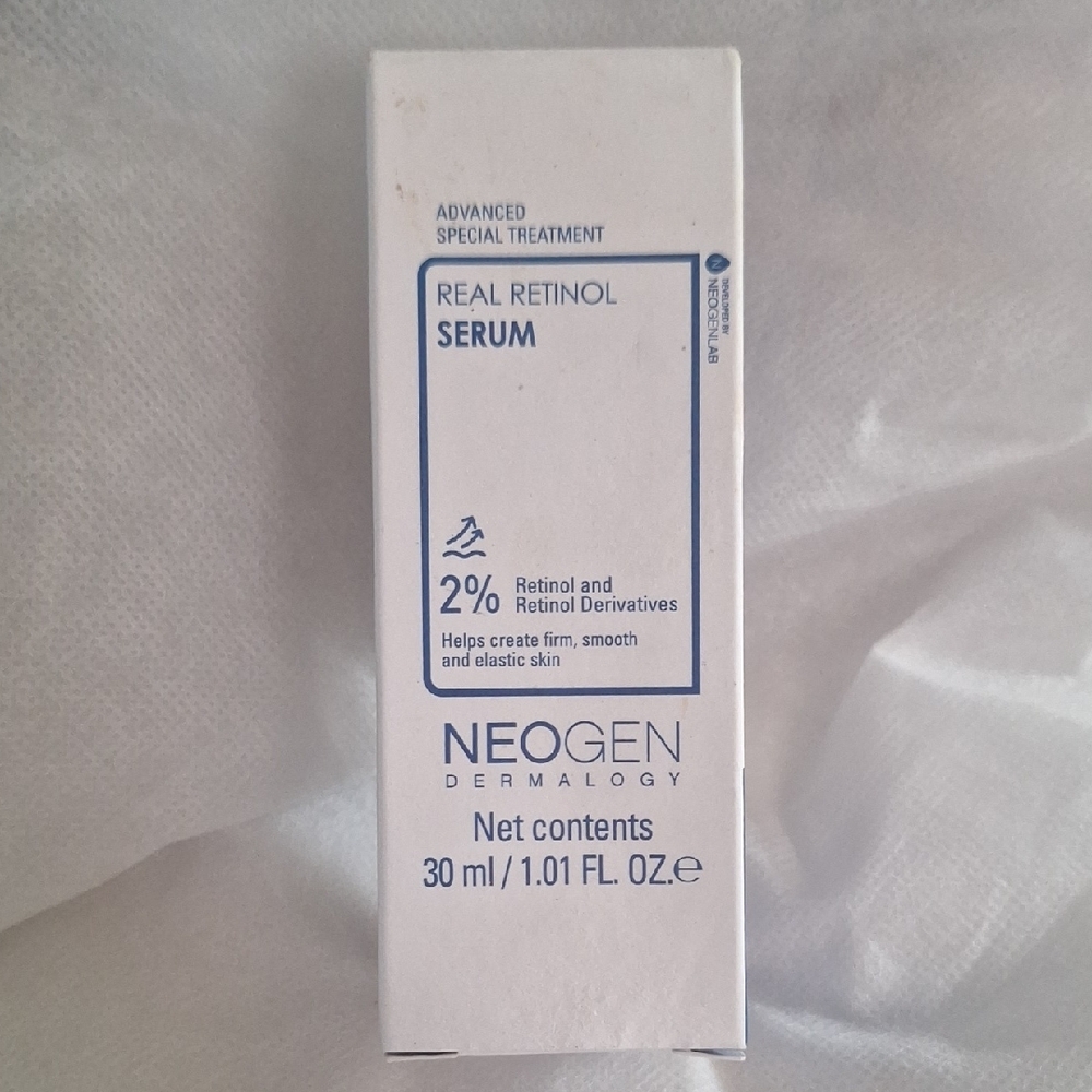White Serum Skincare Face Oil